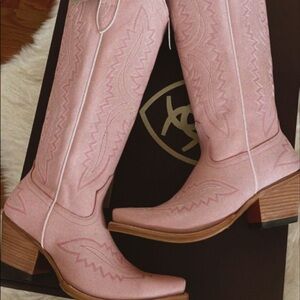 ISO ARIAT CASANOVAS POWDER PINK DO NOT BUY